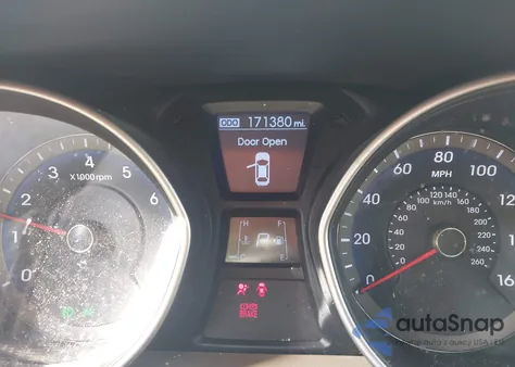 2013 Hyundai Elantra Gt from USA, damaged, VIN KMHD35LE6DU079603